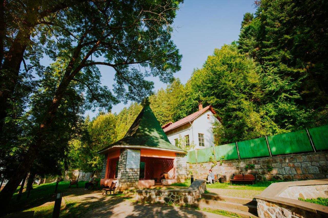 Hotel Tusnad BaileTusnad Exterior photo